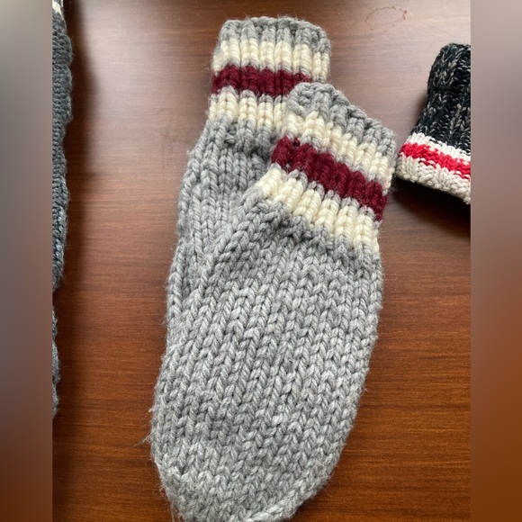 Lululemon neck warmer bundle - Picture 4 of 5